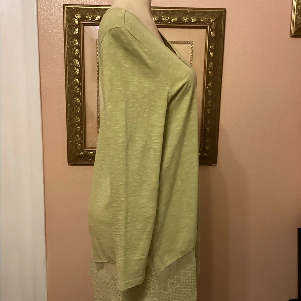 Soft Surroundings Asymmetrical Long Sleeve Lace Size Medium - Picture 4 of 13